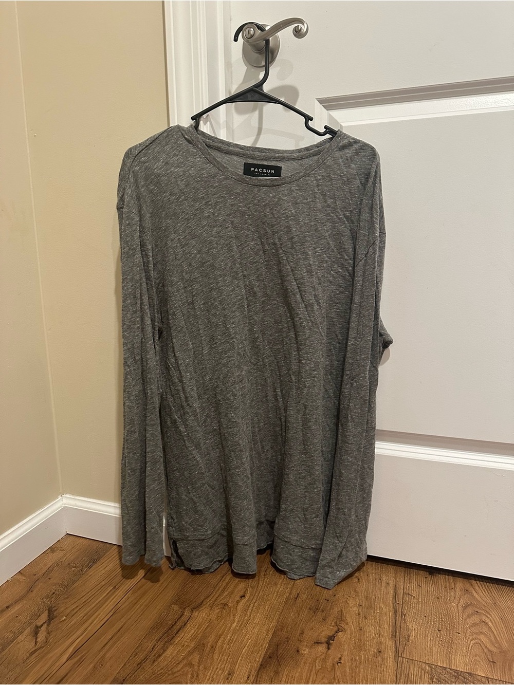 PACSUN Lightweight Long Sleeve Tee - longline